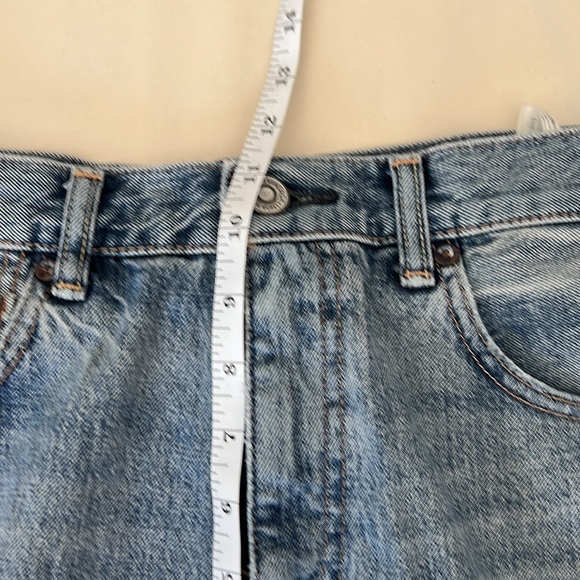 NWOT Moussy Vintage Sterling Flare Distessed Denim Jeans - Picture 7 of 9